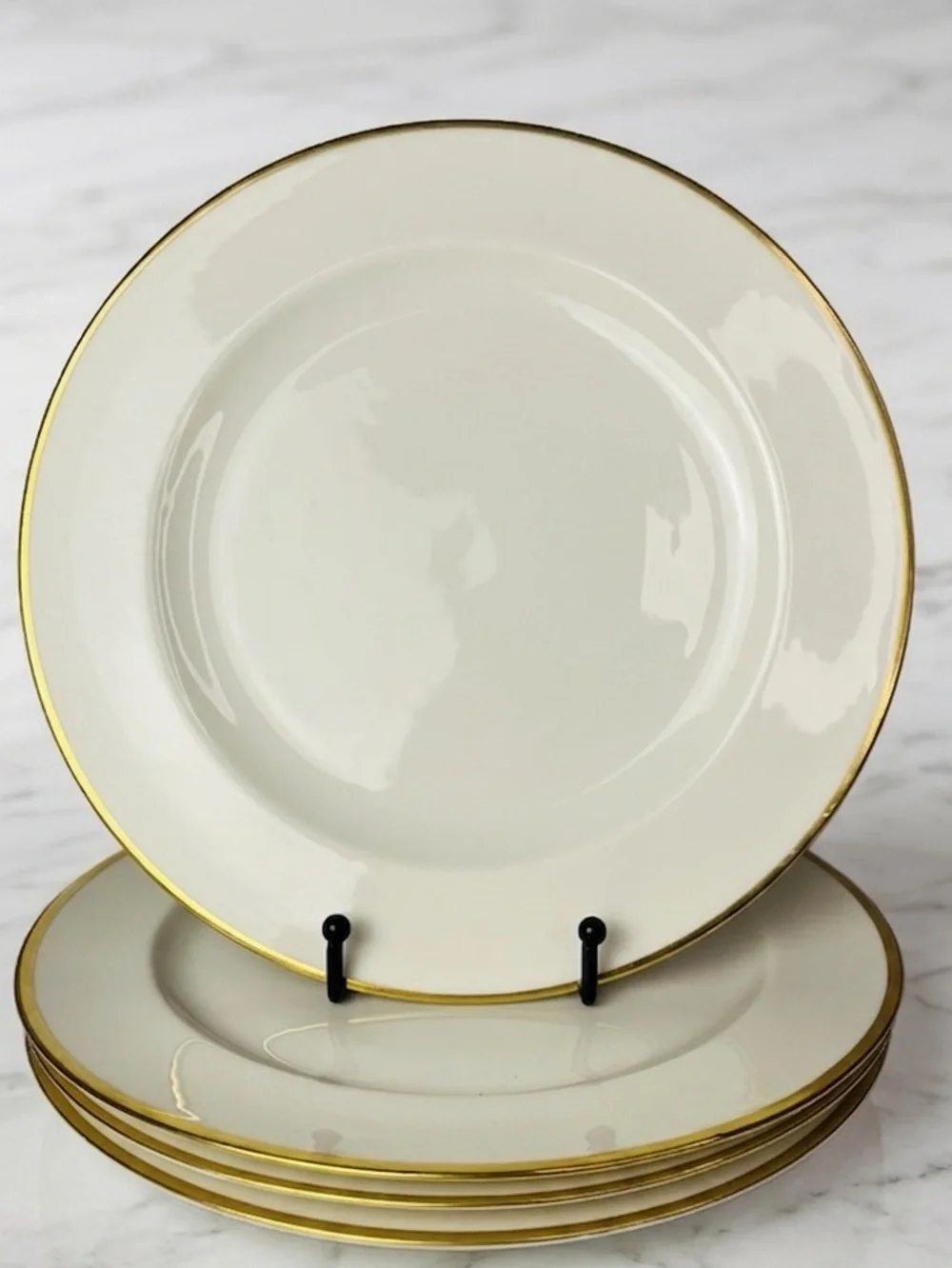 Set Of 4 Vintage Haviland Porcelain Limoges White Dinner Plates with Gold Trim
